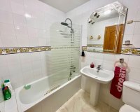 Resale - Bungalow -
Torrevieja - Torreblanca