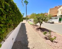 Resale - Bungalow -
Torrevieja - Torreblanca