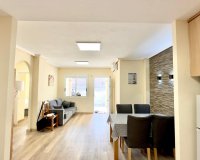 Resale - Bungalow -
Torrevieja - Torreblanca