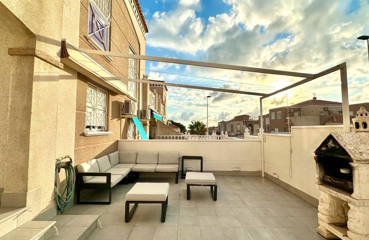 Resale - Bungalow -
Torrevieja - Torreblanca