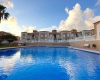 Resale - Bungalow -
Torrevieja - Torreblanca