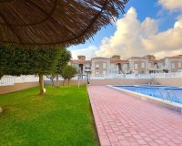 Resale - Bungalow -
Torrevieja - Torreblanca