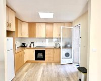 Resale - Bungalow -
Torrevieja - Torreblanca