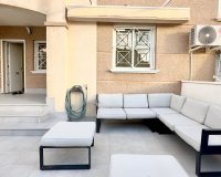 Resale - Bungalow -
Torrevieja - Torreblanca