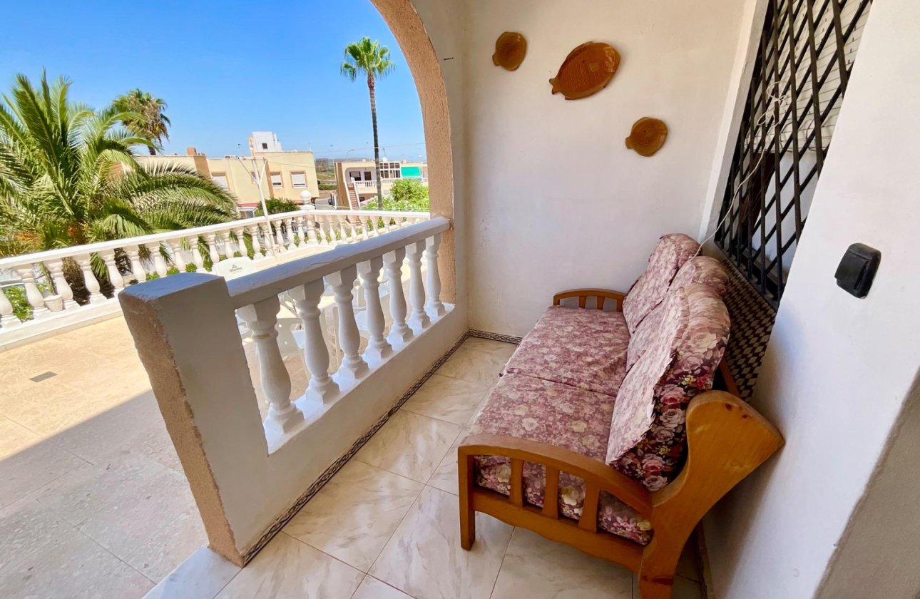 Resale - Bungalow -
Torrevieja - Torreblanca