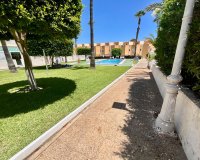 Resale - Bungalow -
Torrevieja - Torreblanca