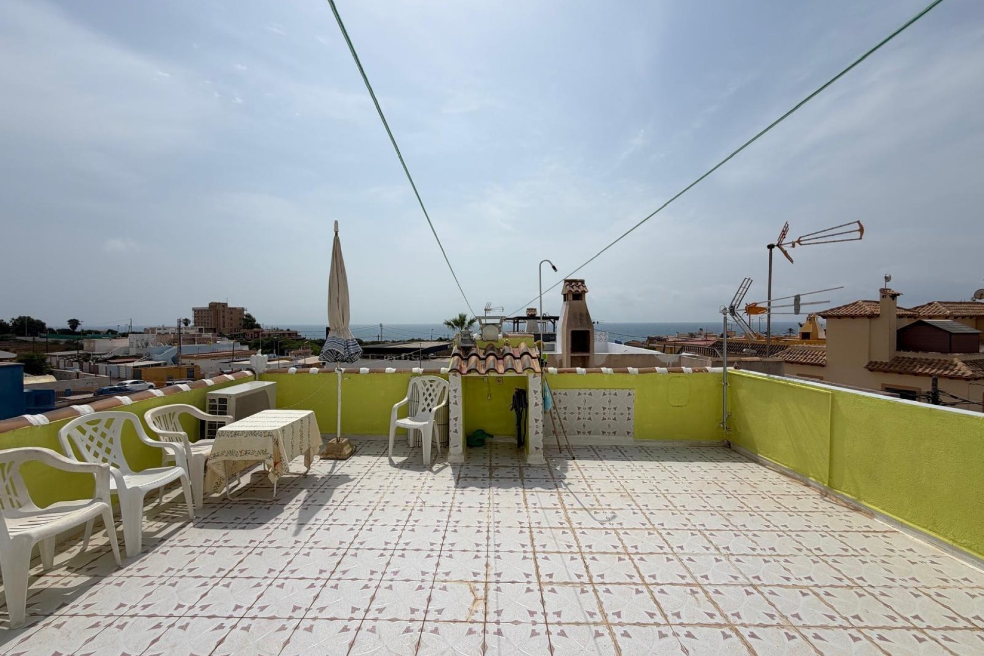 Resale - Bungalow -
Torrevieja - Torreblanca