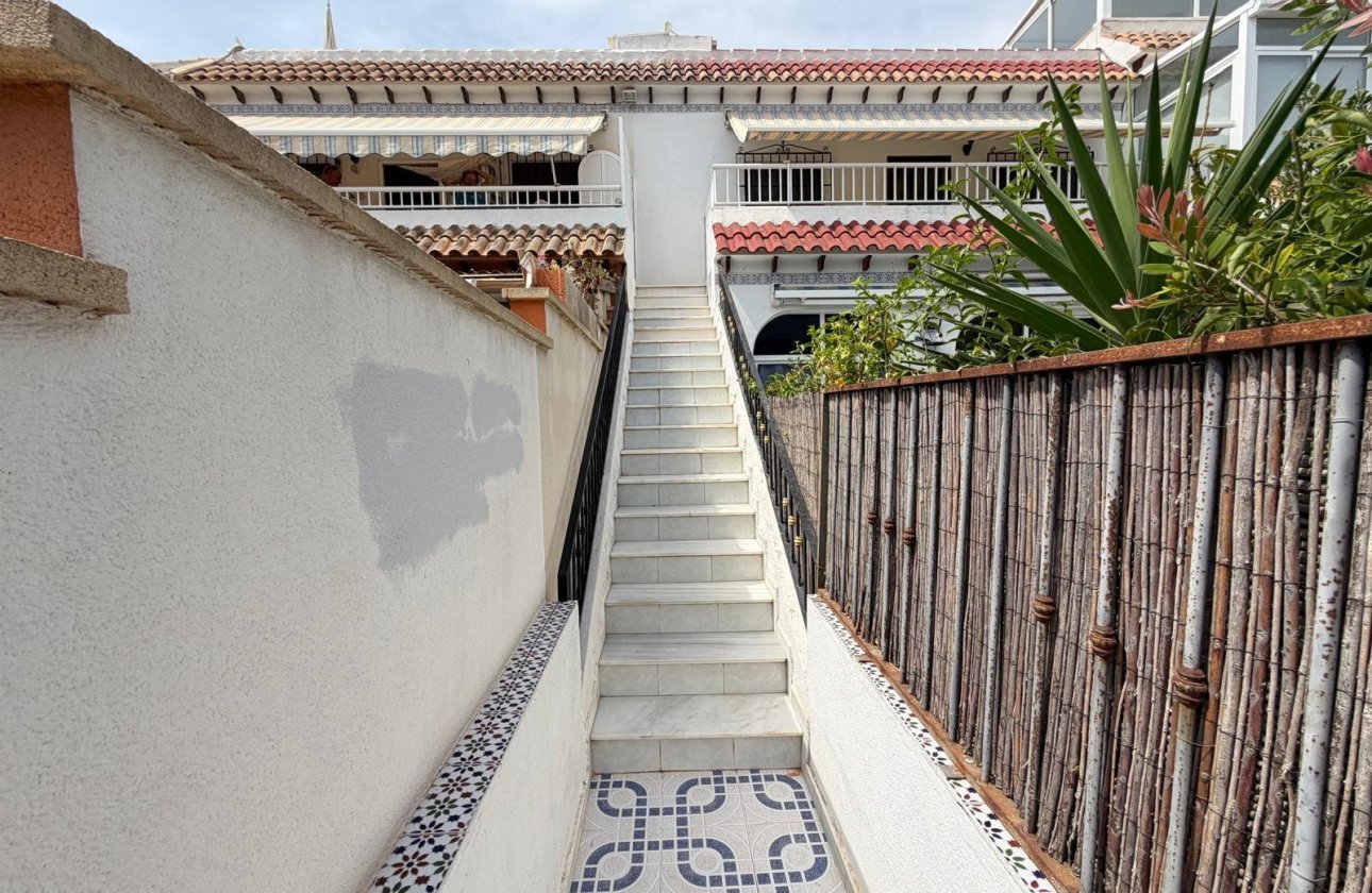 Resale - Bungalow -
Torrevieja - Torreblanca