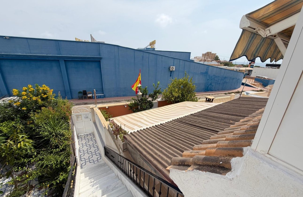 Resale - Bungalow -
Torrevieja - Torreblanca
