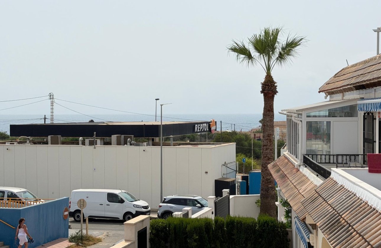 Resale - Bungalow -
Torrevieja - Torreblanca