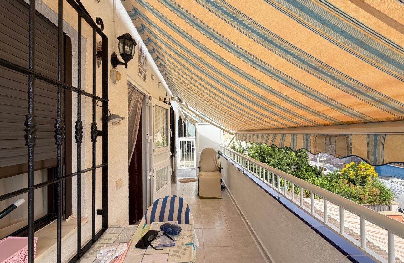 Resale - Bungalow -
Torrevieja - Torreblanca