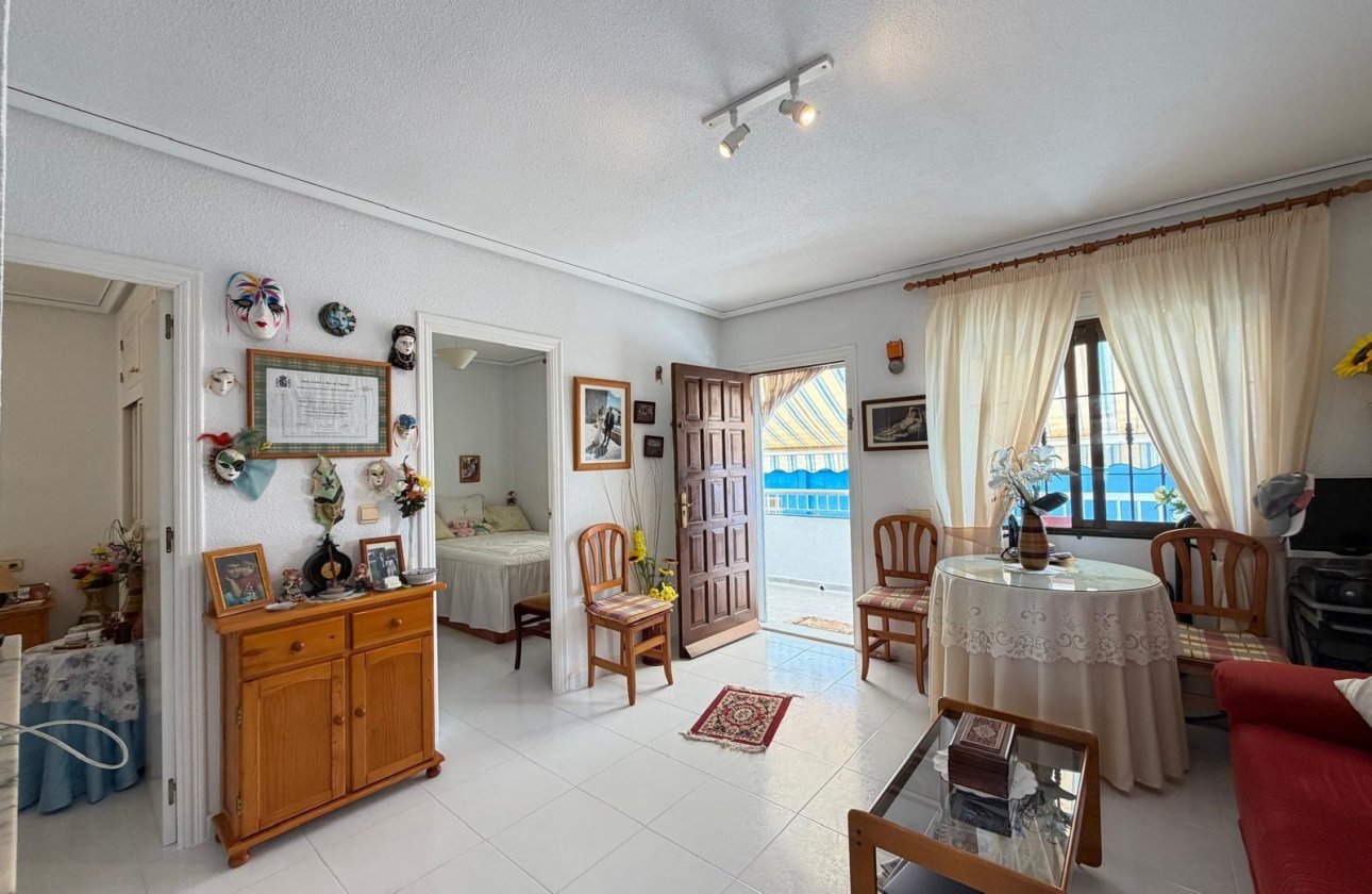 Resale - Bungalow -
Torrevieja - Torreblanca