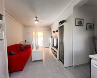 Resale - Bungalow -
Torrevieja - Torrejón