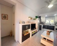 Resale - Bungalow -
Torrevieja - Torrejón