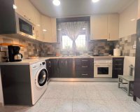Resale - Bungalow -
Torrevieja - Torrejón