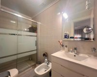 Resale - Bungalow -
Torrevieja - Torrejón