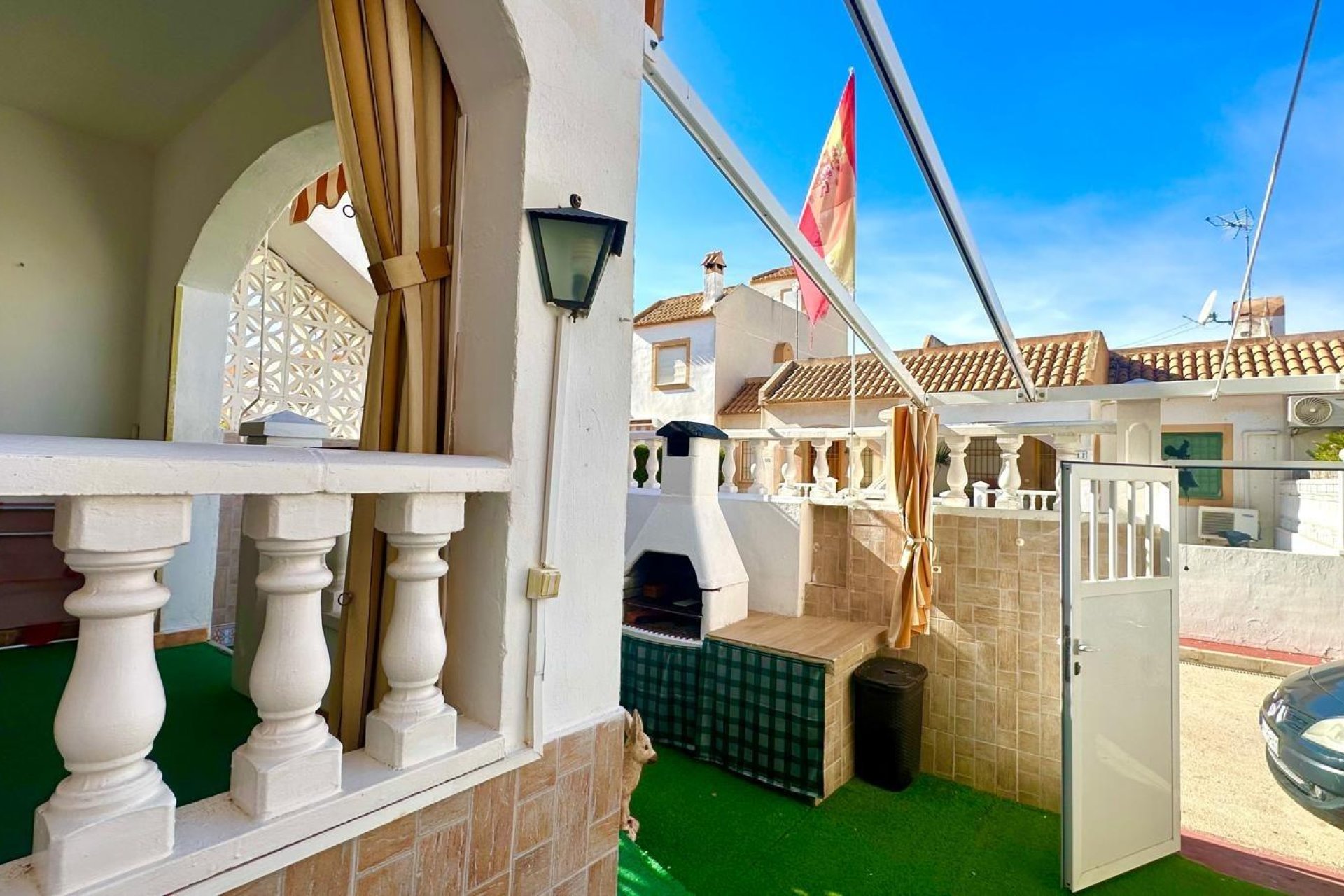 Resale - Bungalow -
Torrevieja - Torretas