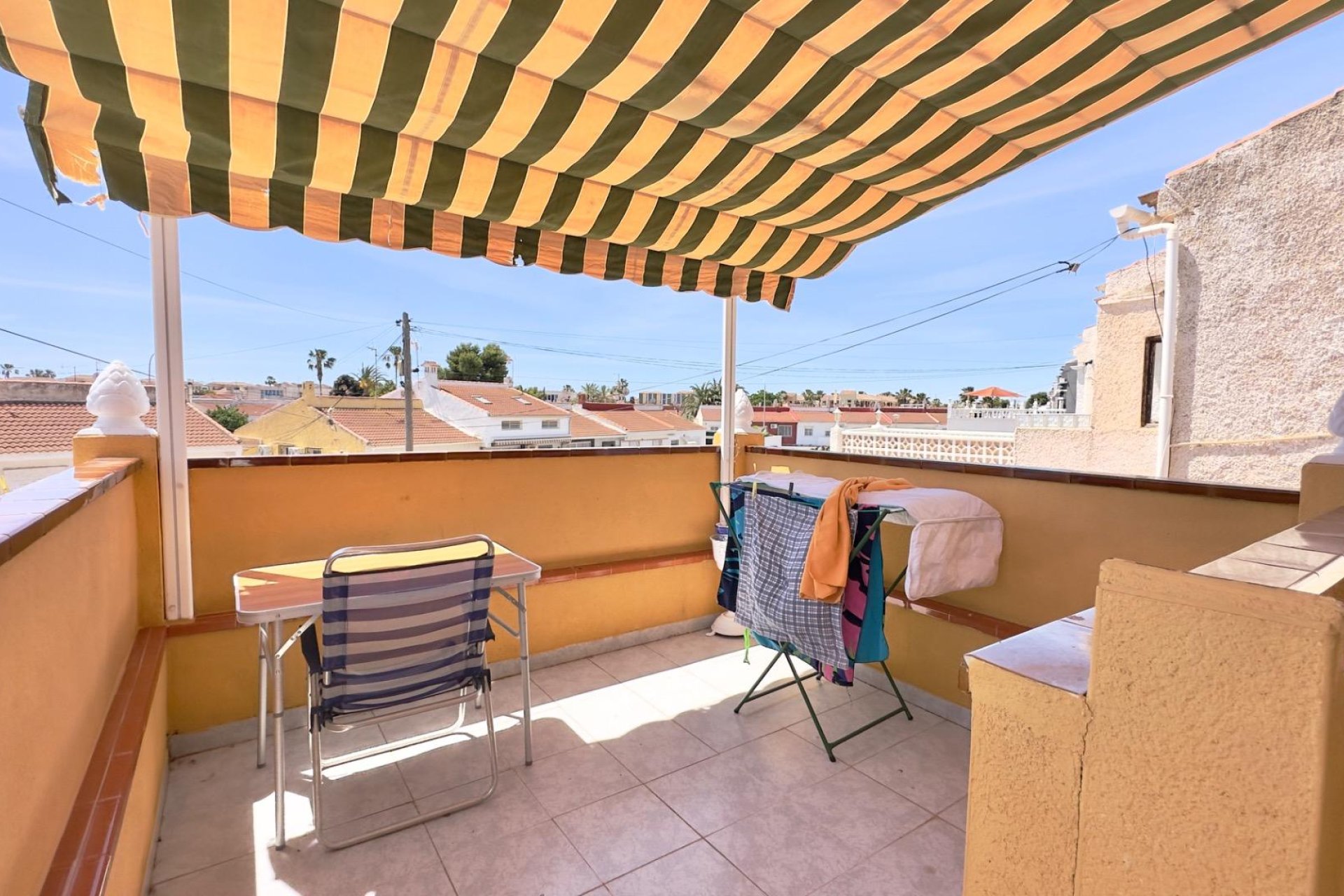 Resale - Bungalow -
Torrevieja - Torretas