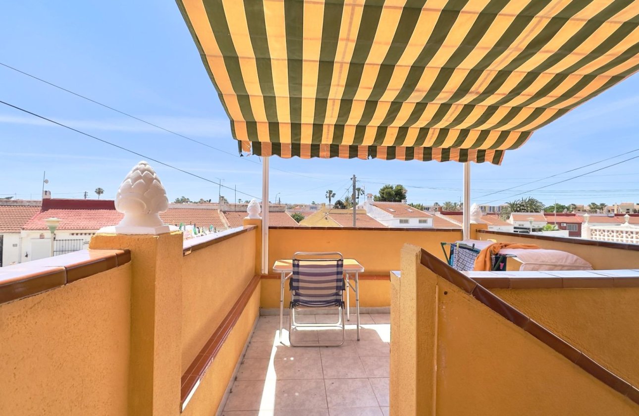Resale - Bungalow -
Torrevieja - Torretas