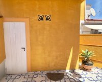 Resale - Bungalow -
Torrevieja - Torretas