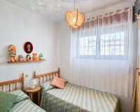 Resale - Bungalow -
Torrevieja - Torretas
