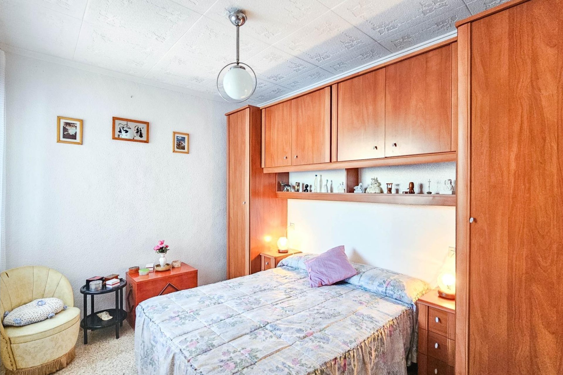 Resale - Bungalow -
Torrevieja - Torretas