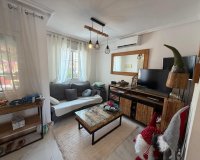 Resale - Bungalow -
Torrevieja - Zona Los Frutales
