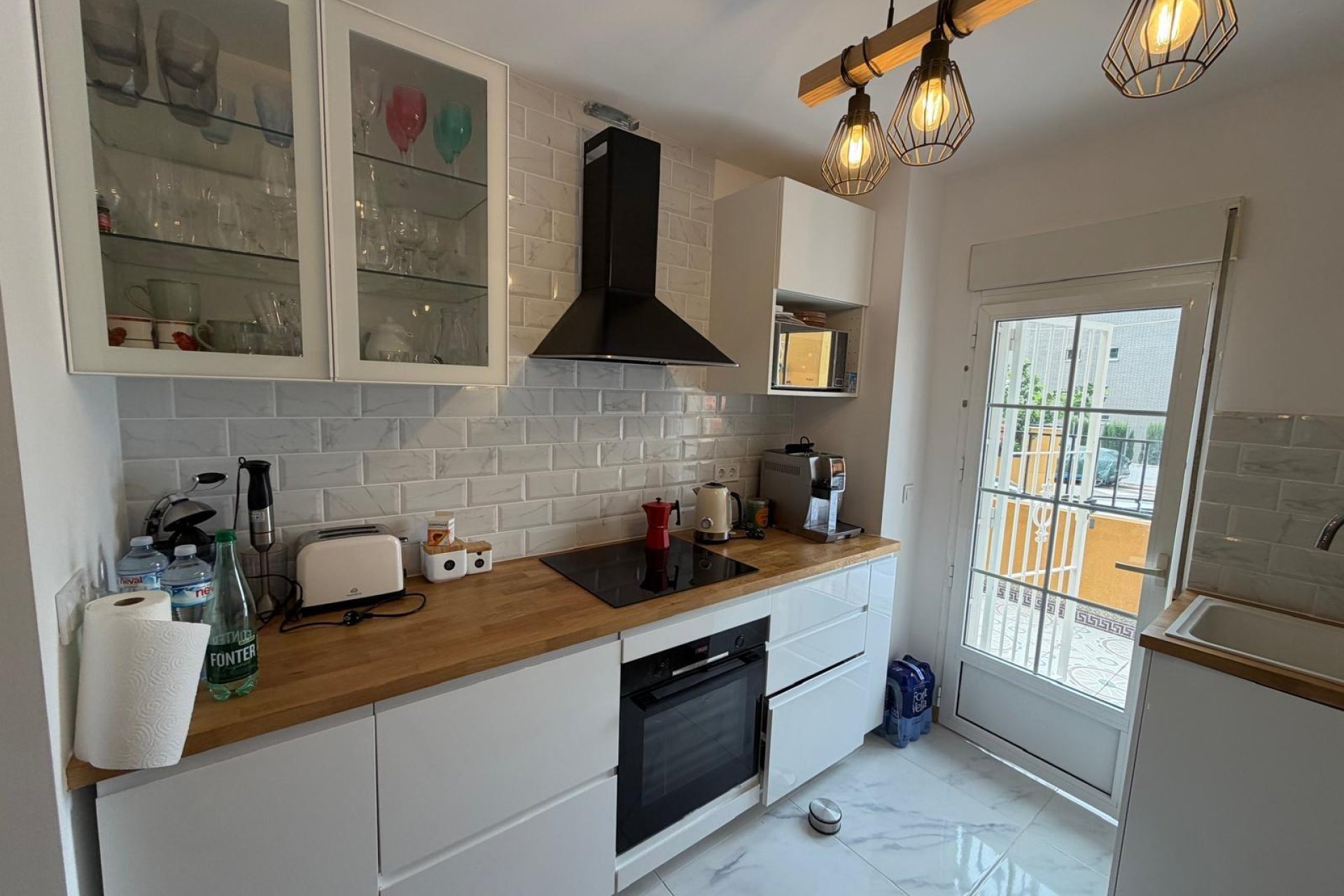 Resale - Bungalow -
Torrevieja - Zona Los Frutales