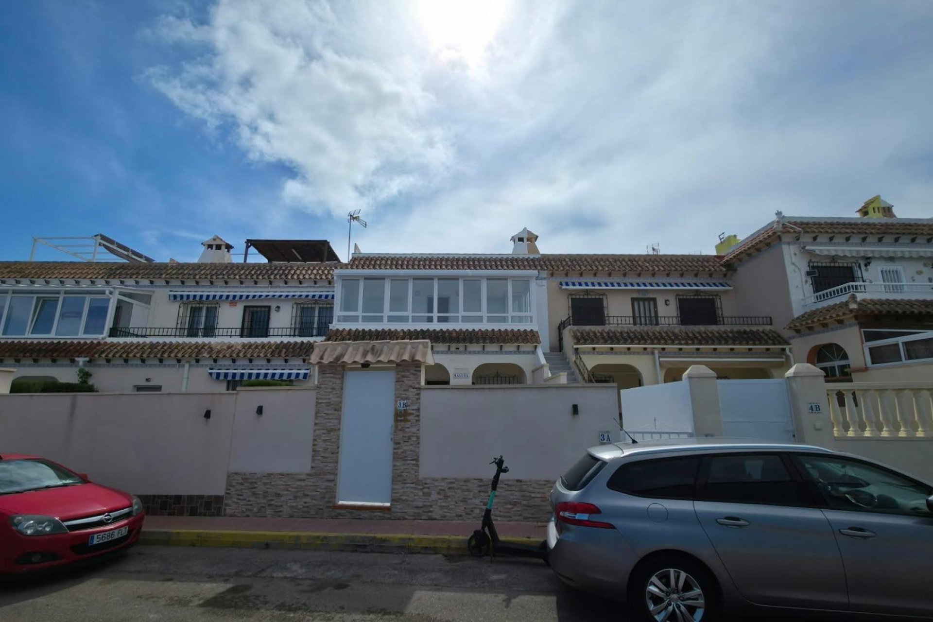 Resale - Bungalow -
Torrevieja - Zona Los Frutales