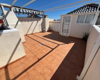 Resale - Bungalow -
Torrevieja