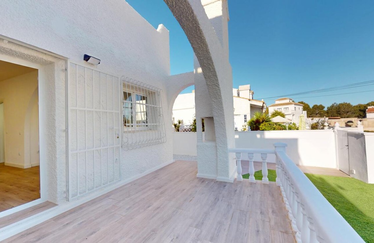 Resale - Bungalow -
Villamartin - Costa Blanca