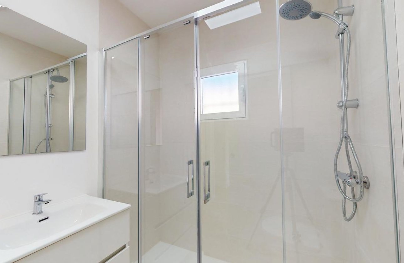 Resale - Bungalow -
Villamartin - Costa Blanca