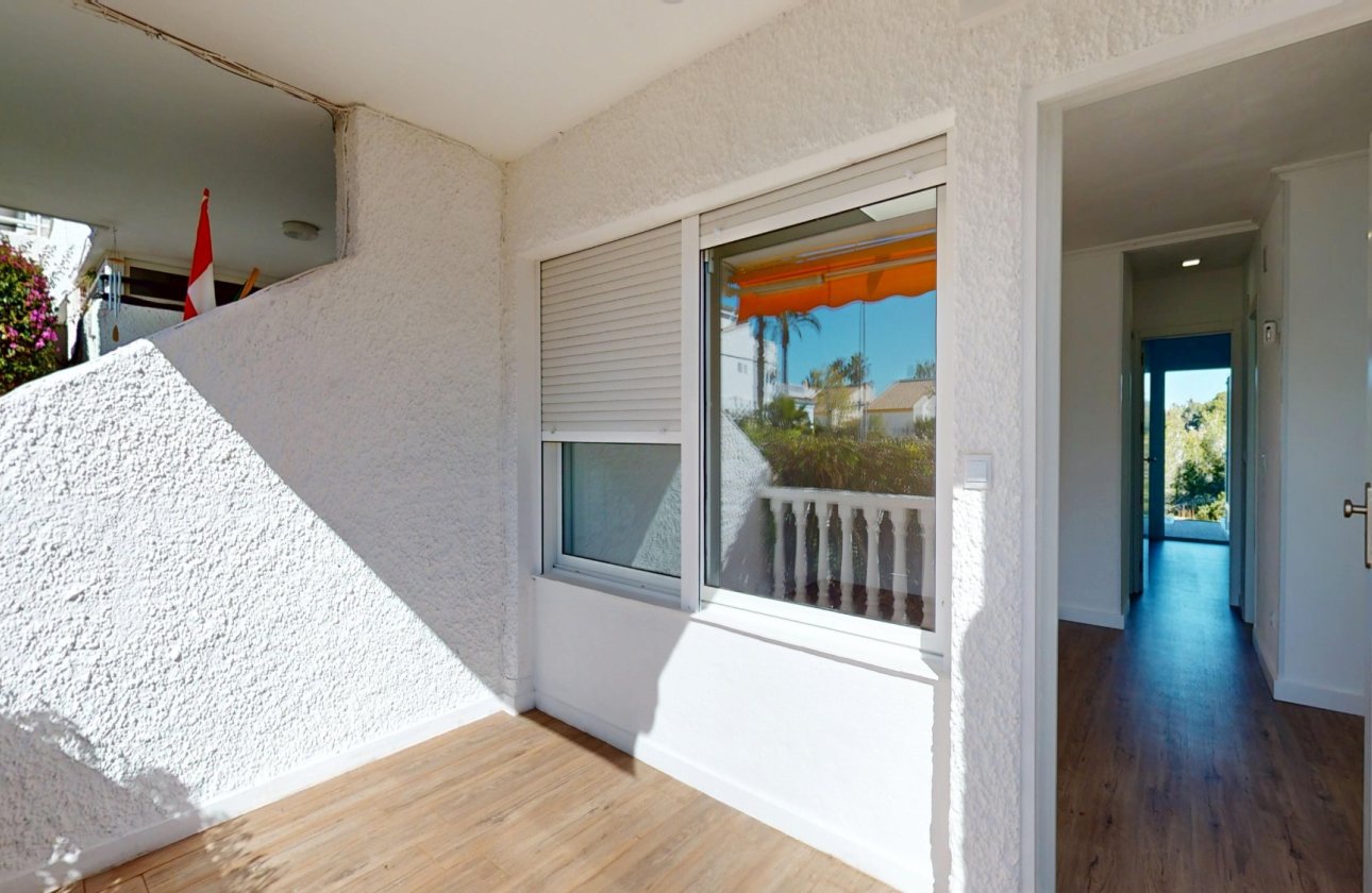 Resale - Bungalow -
Villamartin - Costa Blanca