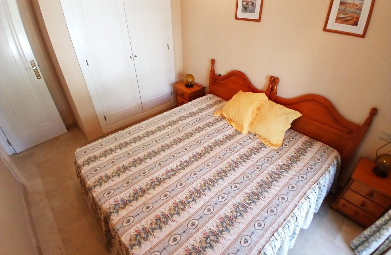 Resale - Bungalow -
Villamartin - Costa Blanca
