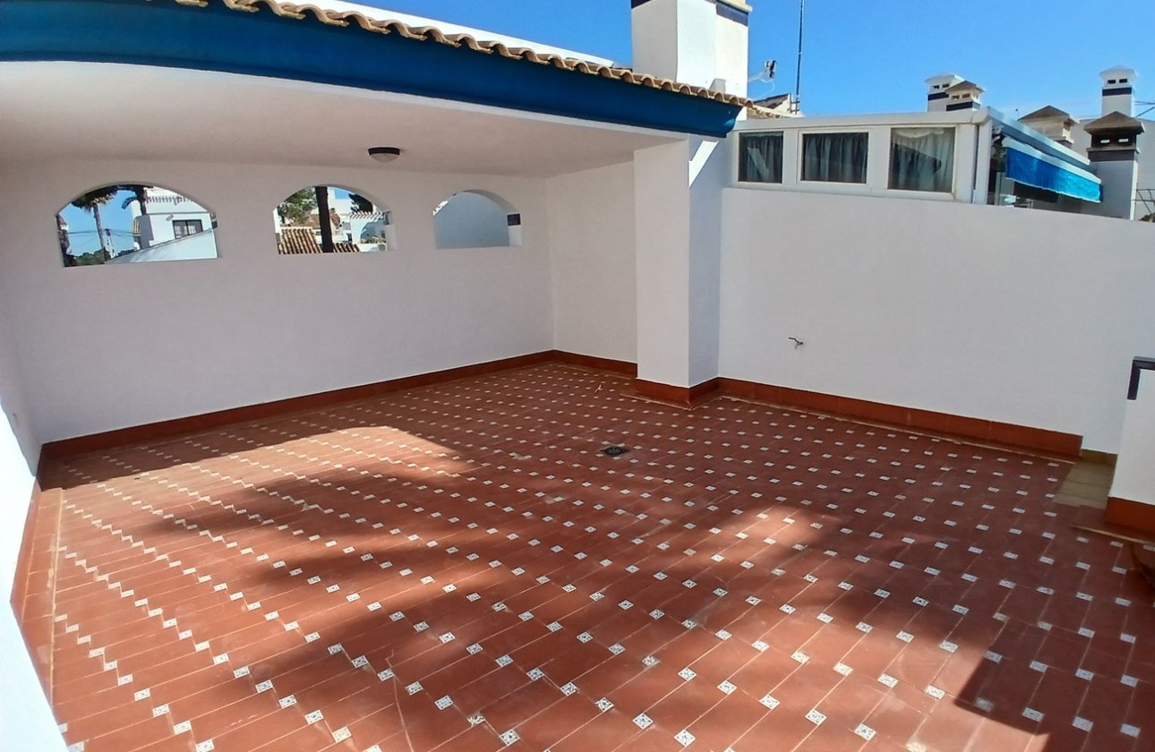 Resale - Bungalow -
Villamartin - Costa Blanca