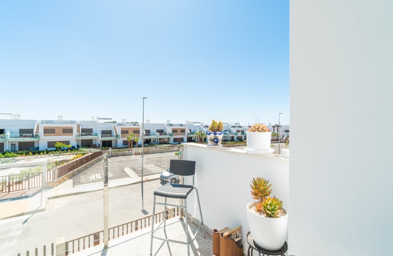 Resale - Bungalow -
Vistabella Golf Entre Naranjos - Inland