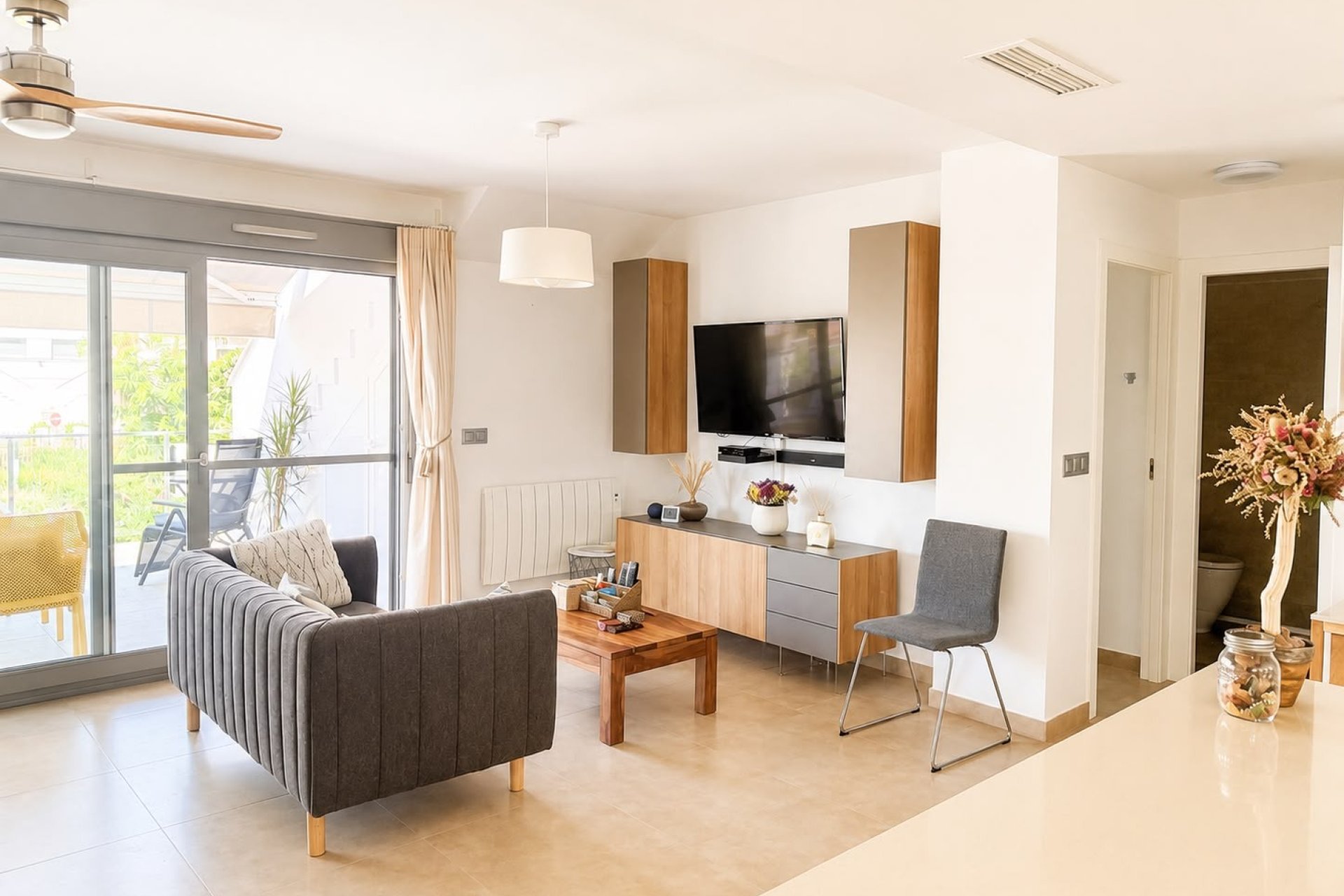 Resale - Bungalow -
Vistabella Golf Entre Naranjos - Inland