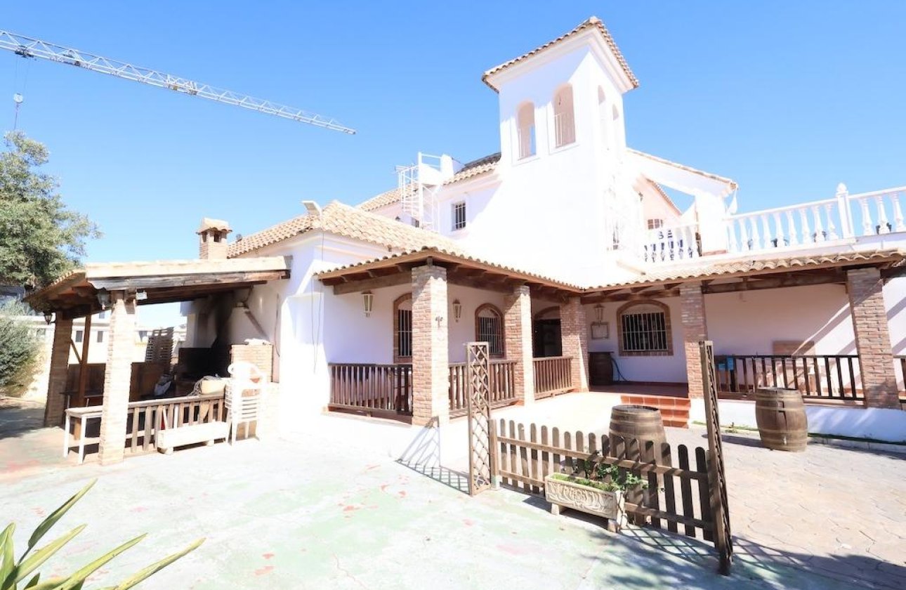 Resale - Commercial -
Orihuela Costa - Costa Blanca