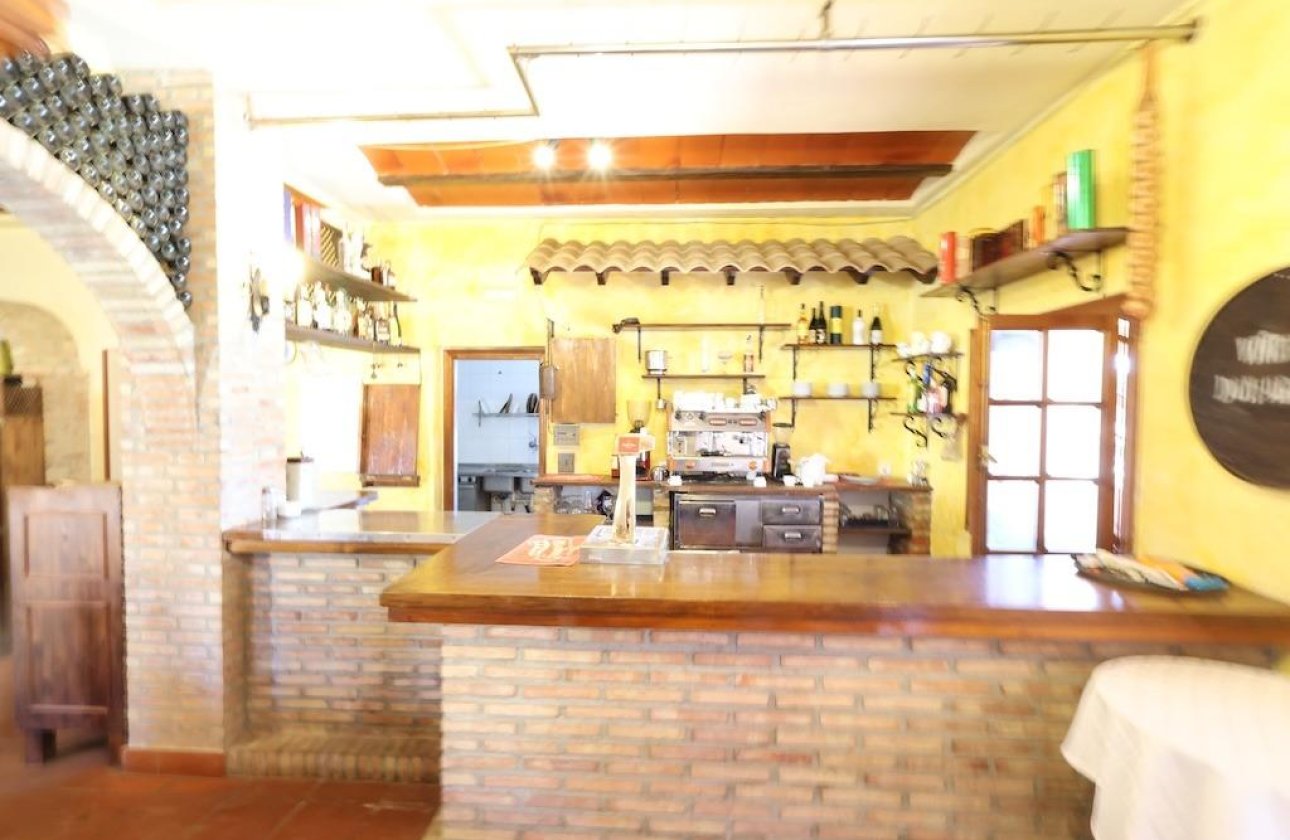 Resale - Commercial -
Orihuela Costa - Costa Blanca