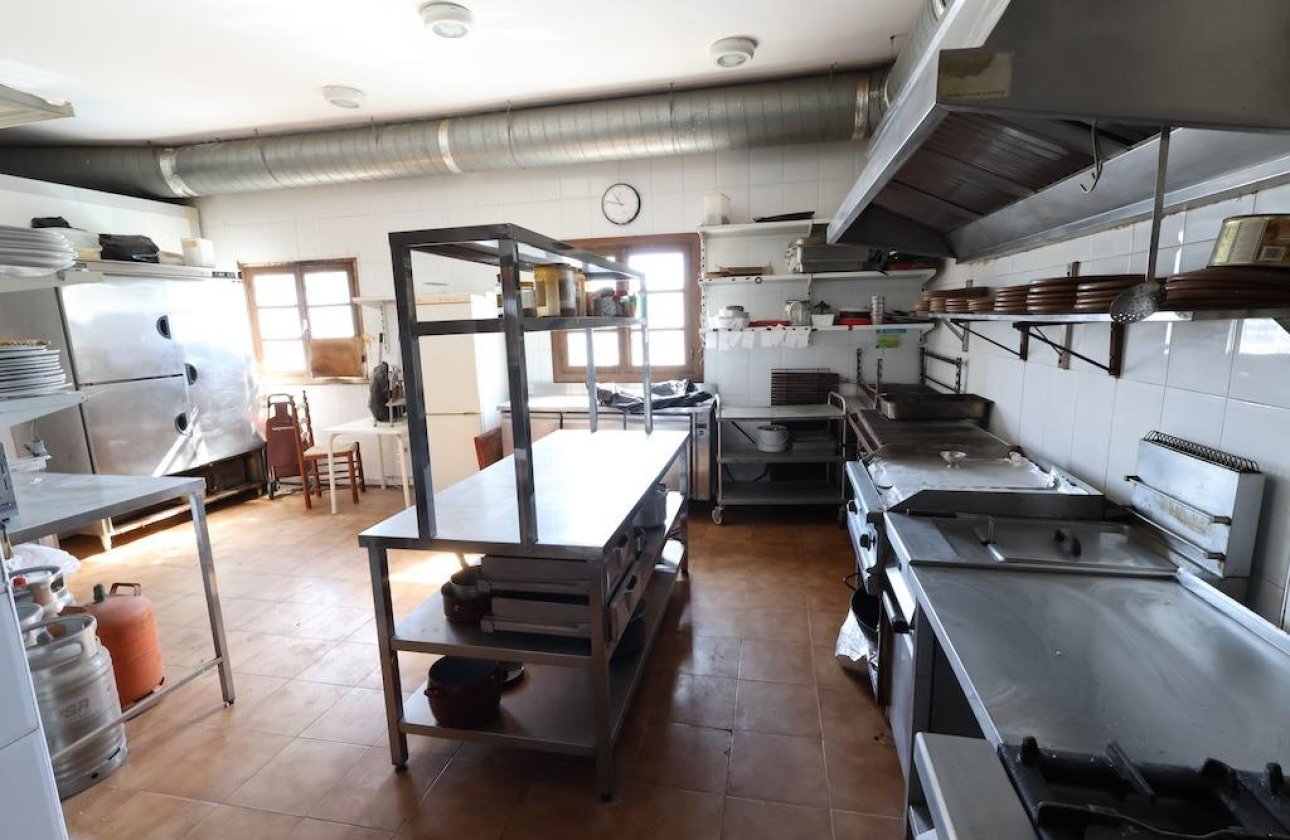 Resale - Commercial -
Orihuela Costa - Costa Blanca