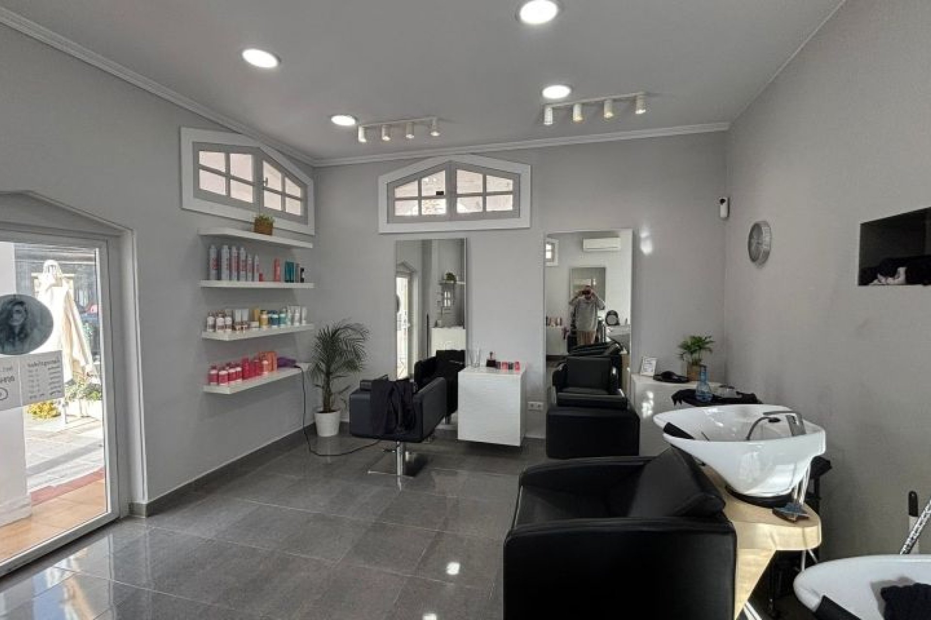 Resale - Commercial -
Orihuela Costa - Costa Blanca