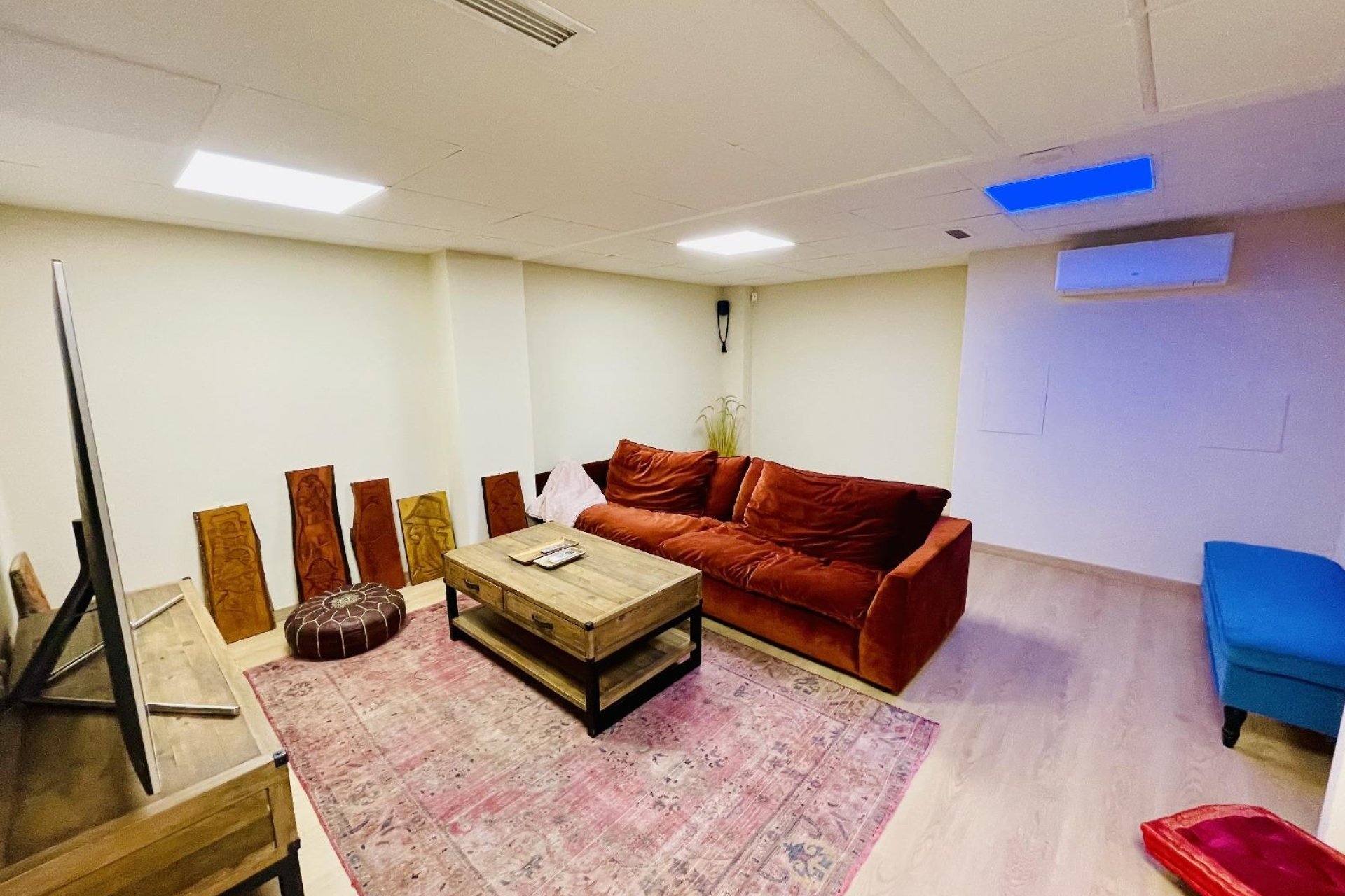 Resale - Commercial -
Torrevieja - Centro