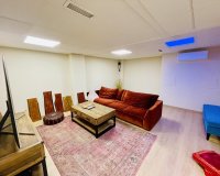 Resale - Commercial -
Torrevieja - Centro