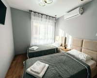 Resale - Commercial -
Torrevieja - Centro