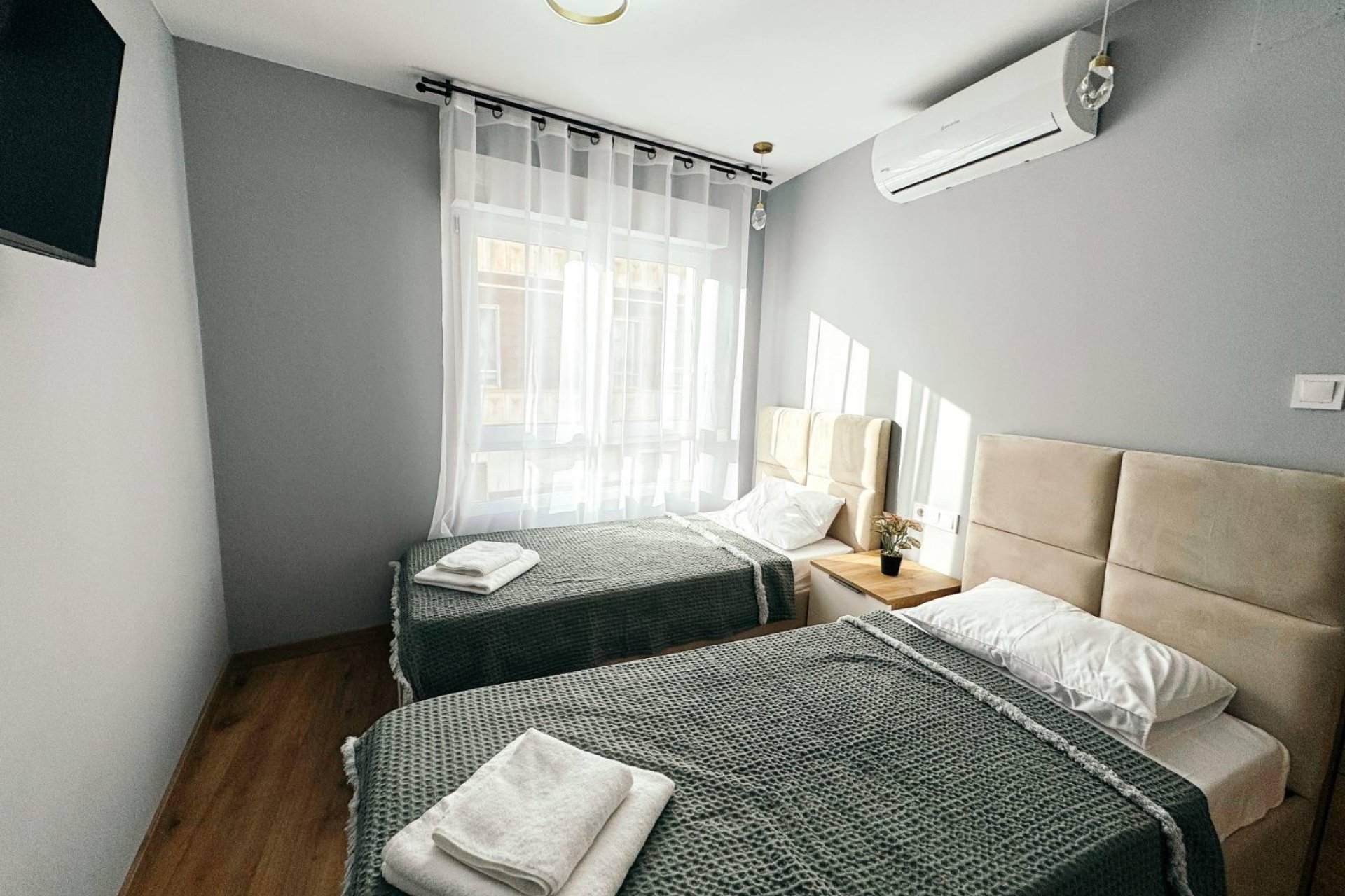 Resale - Commercial -
Torrevieja - Centro