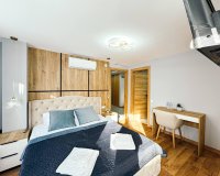 Resale - Commercial -
Torrevieja - Centro