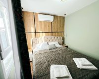 Resale - Commercial -
Torrevieja - Centro