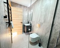 Resale - Commercial -
Torrevieja - Centro