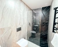 Resale - Commercial -
Torrevieja - Centro