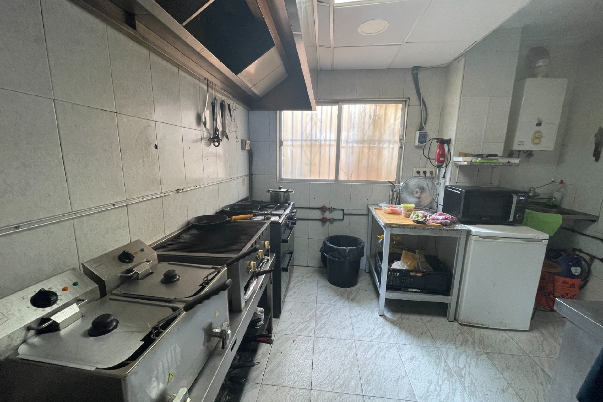 Resale - Commercial -
Torrevieja - Costa Blanca